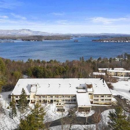 Cute Lower Level Cedar Lodge Room With Balcony & Lake Views! 拉科尼亚 外观 照片